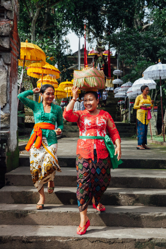 Balinese women at the temple, Ubud, Bali, Indonesia