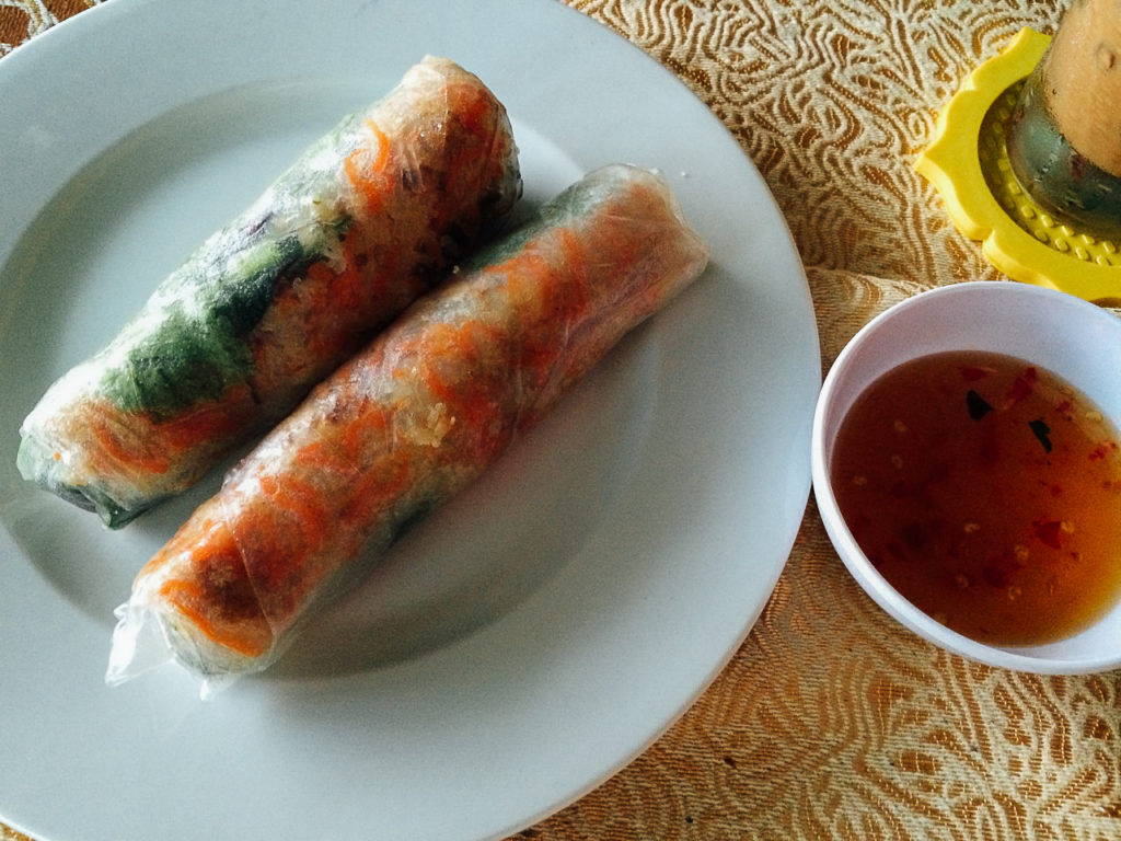 A Guide to Vietnamese Food for Travelers: Summer rolls