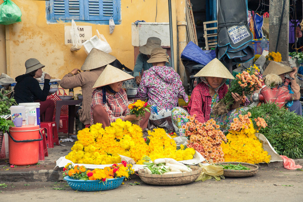 Hoi An, Vietnam: Flower vendors at the street market